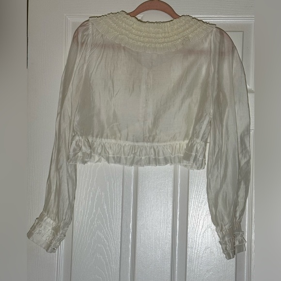 Cream Ruffled Cropped Blouse - Picture 4 of 4